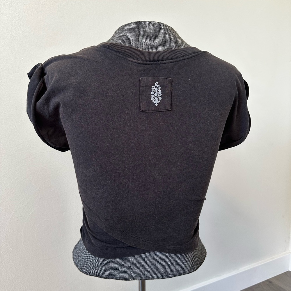 FP Movement by Free People Charcoal Layered Crop Top - Picture 5 of 6